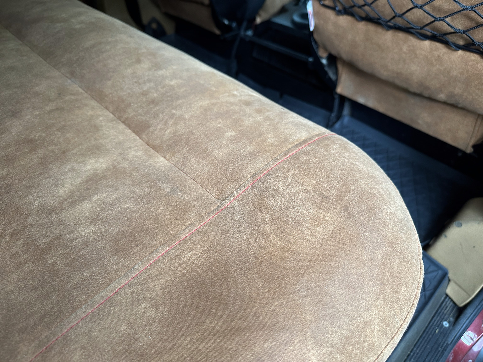 Innenraumfoto von 1986 Mercedes 280 GE (21)