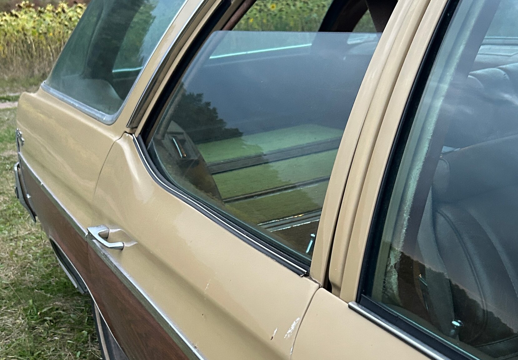 Exteriörbild på 1973 Buick Estate Wagon