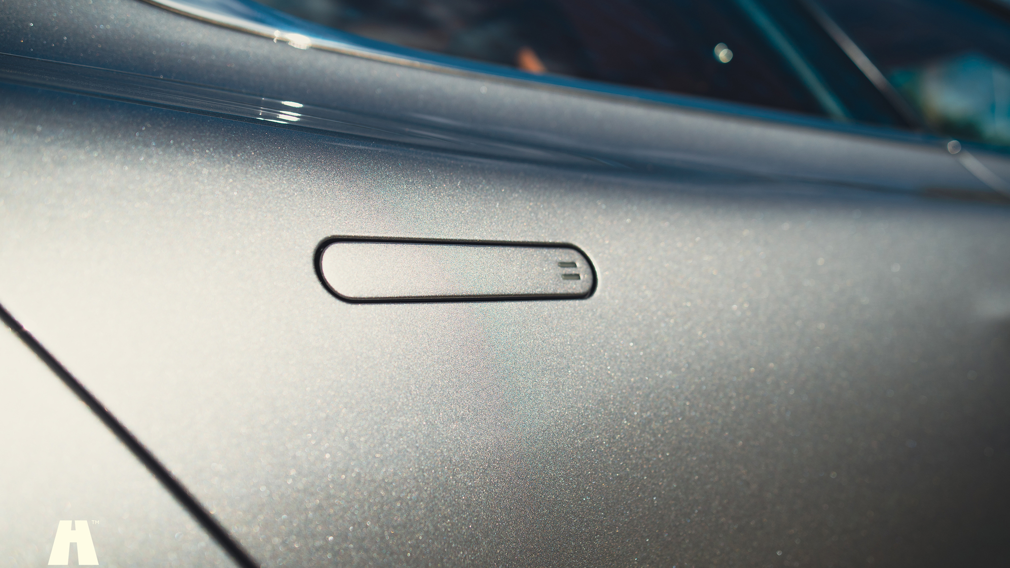 Exteriörbild på 2014 Aston Martin Rapide S
