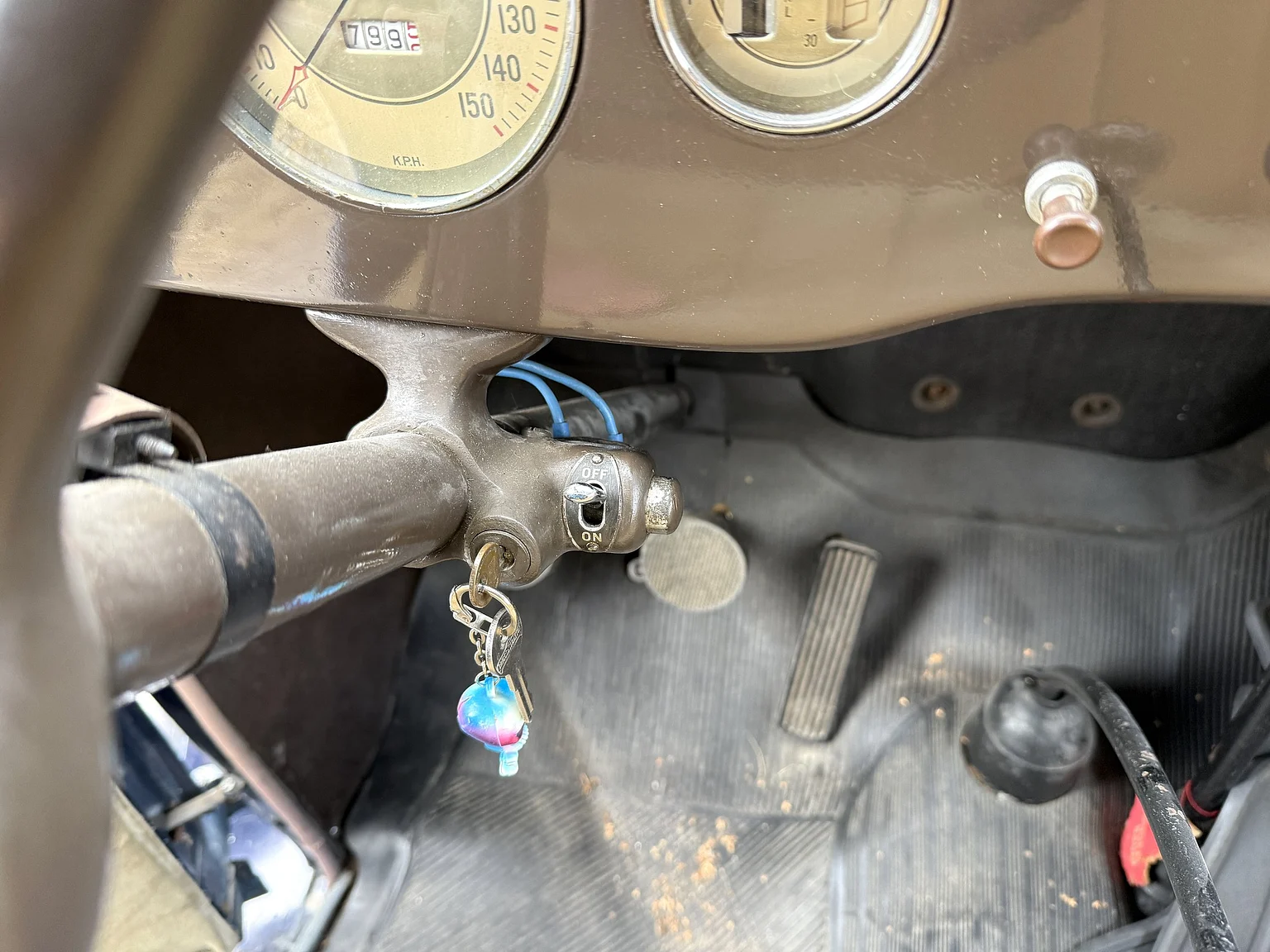 Interior image of 1936 Ford 214A Fordor (10)