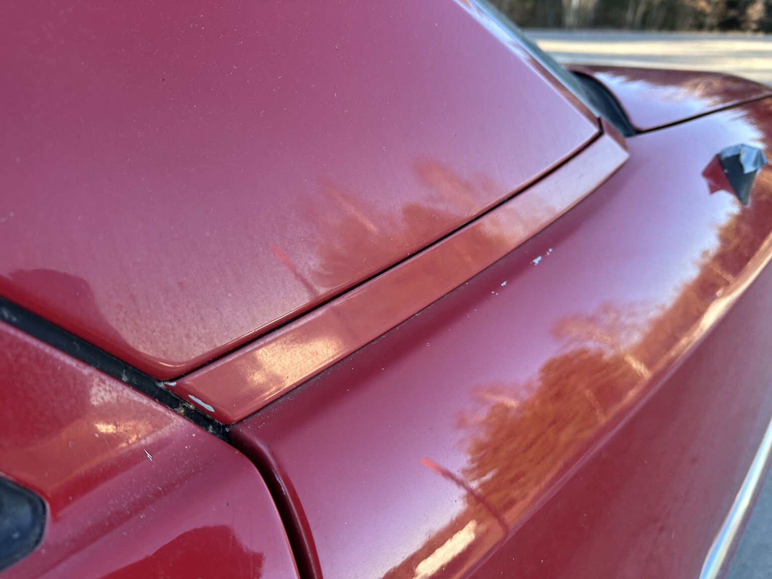 Exteriörbild på 1990 Mercedes-Benz 200 E