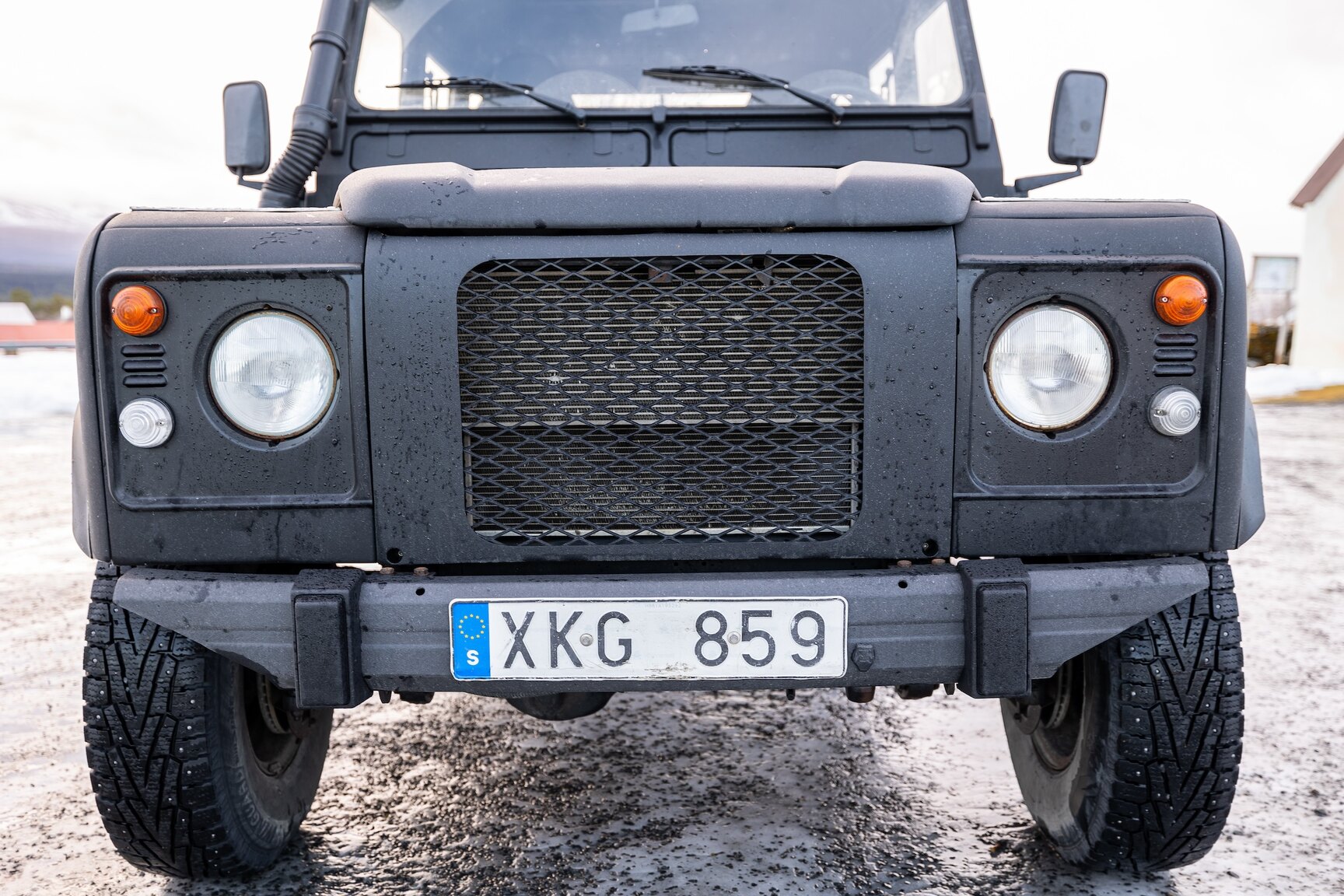 Exteriörbild på 2000 Land Rover Defender 130