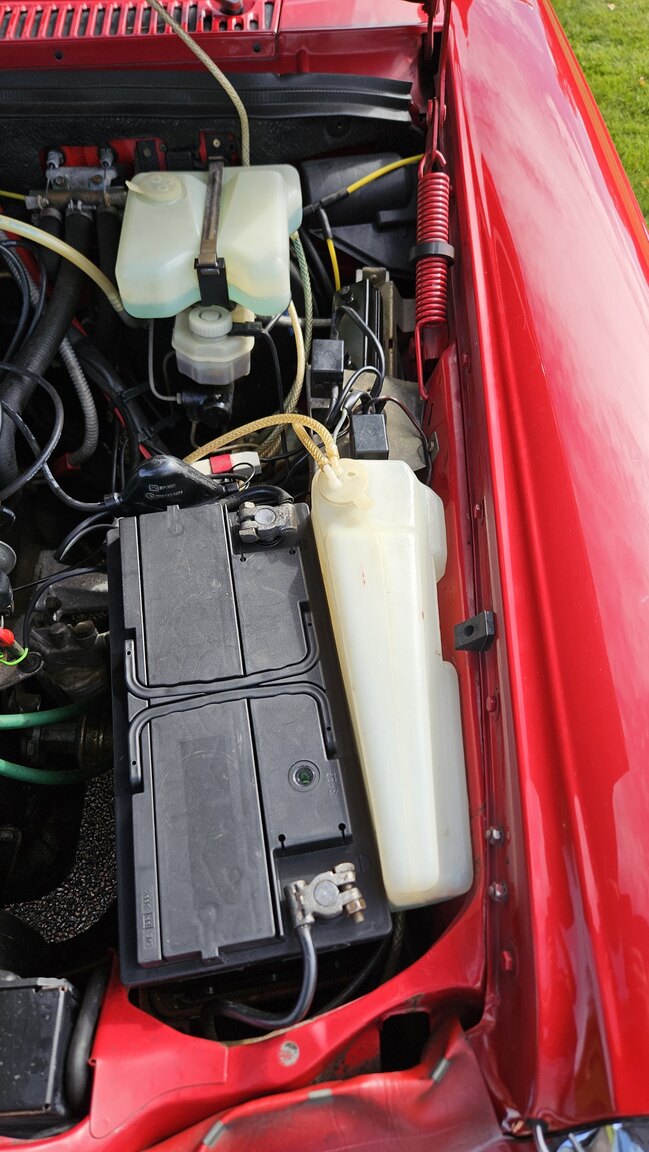 1975 Mercedes-Benz 200, Mekanik