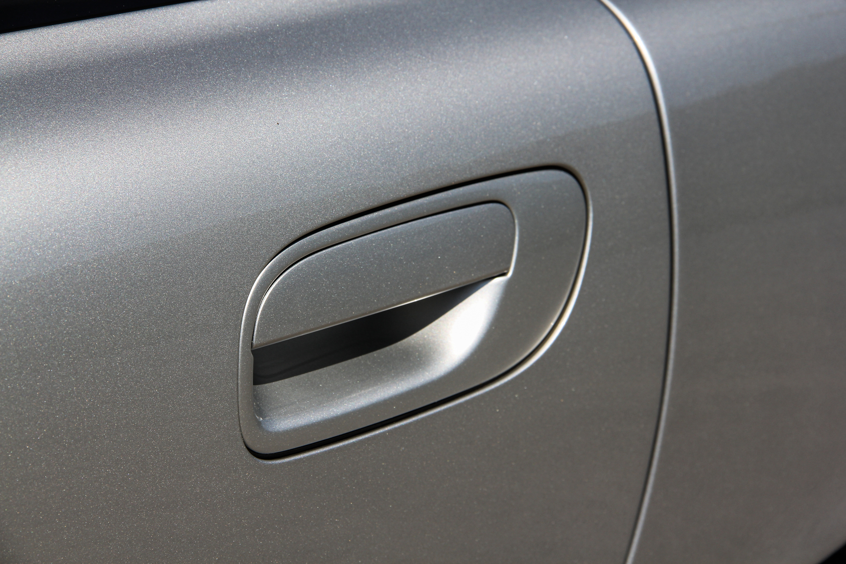 Exterior image of 2005 Volvo V70 R AWD (26)