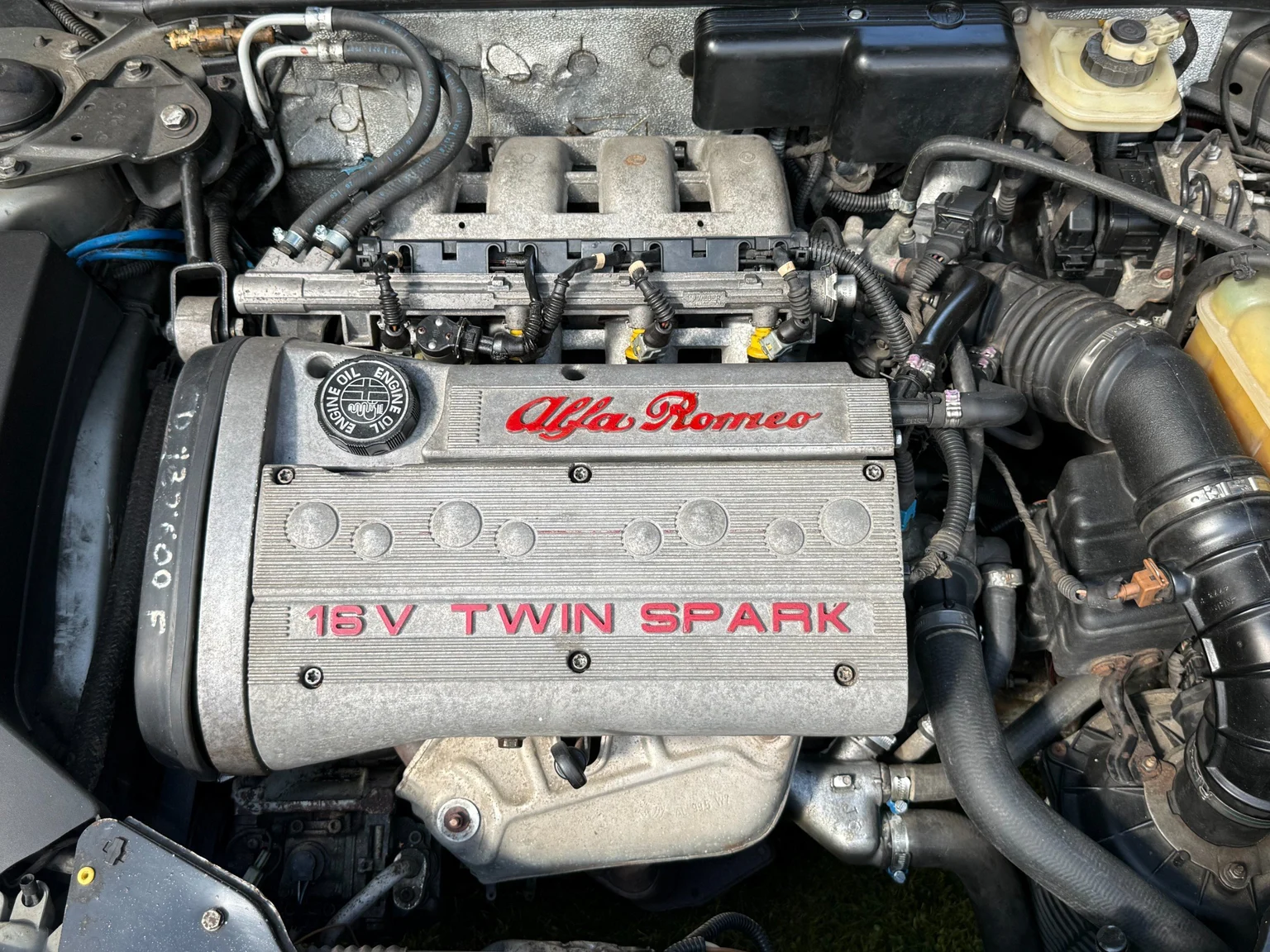 Image of 1997 Alfa Romeo GTV (12) mechanics