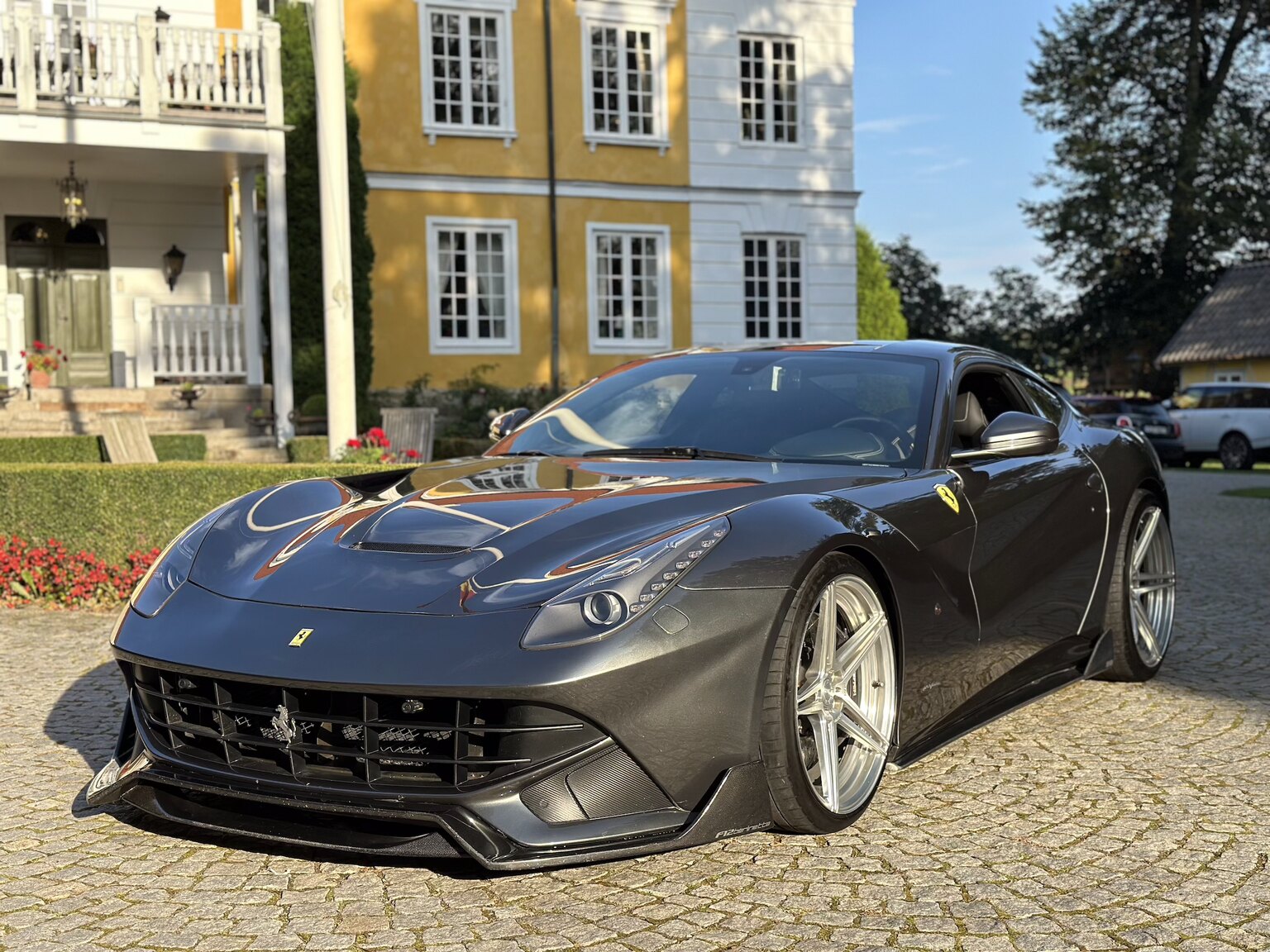 Exterior image of 2013 Ferrari F12 Berlinetta