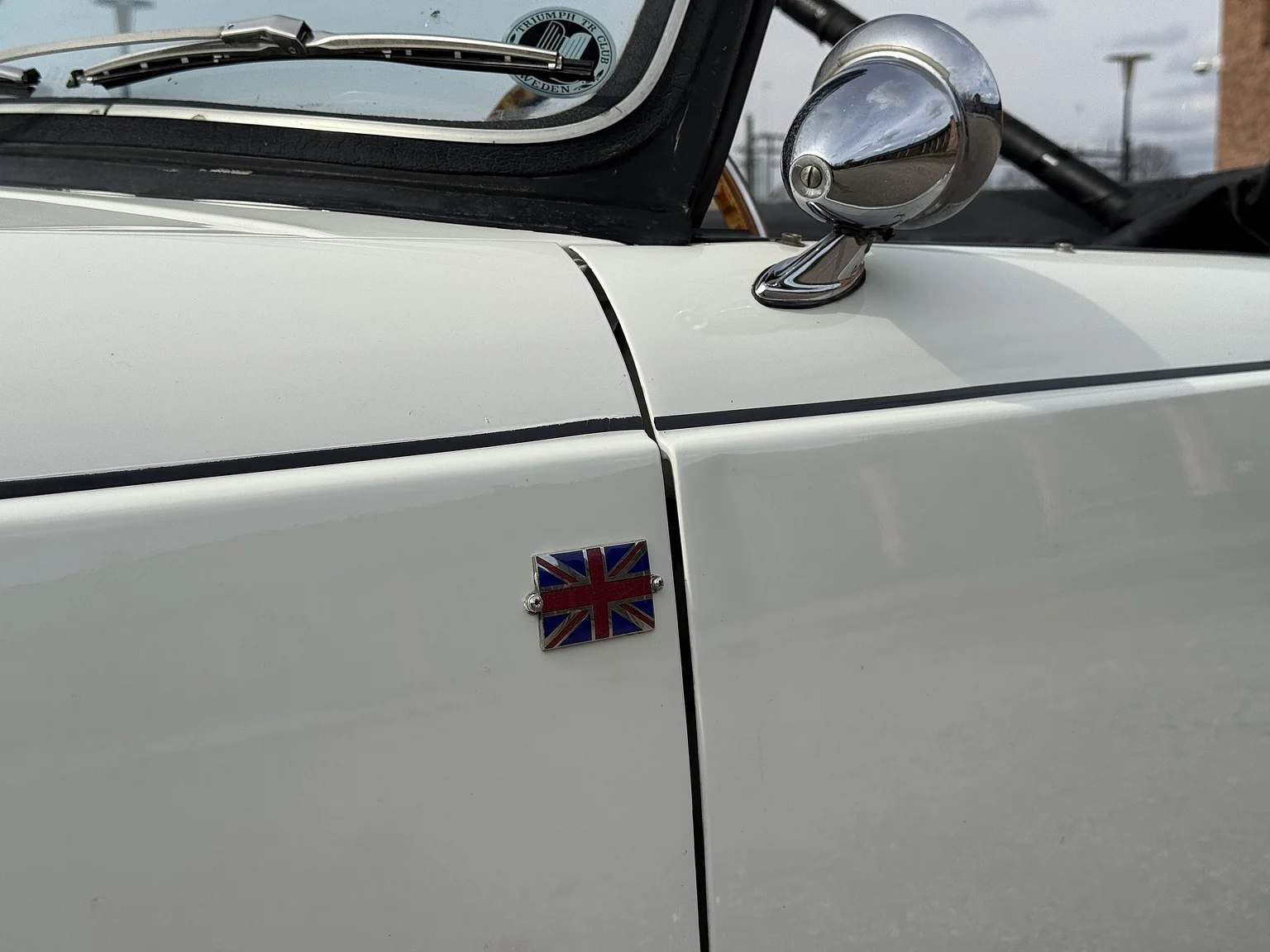 Exteriörbild på 1970 Triumph TR6 (36)