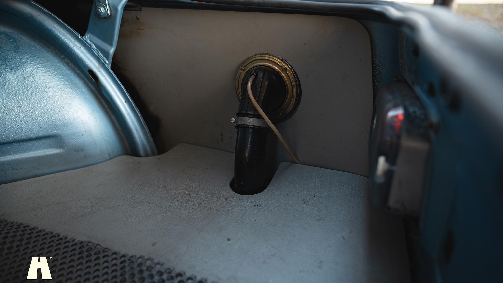 Innenraumfoto von 1974 BMW 2002