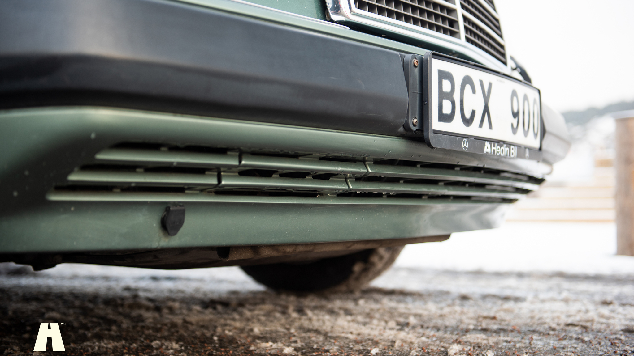 Exteriörbild på 1992 Mercedes 230 CE