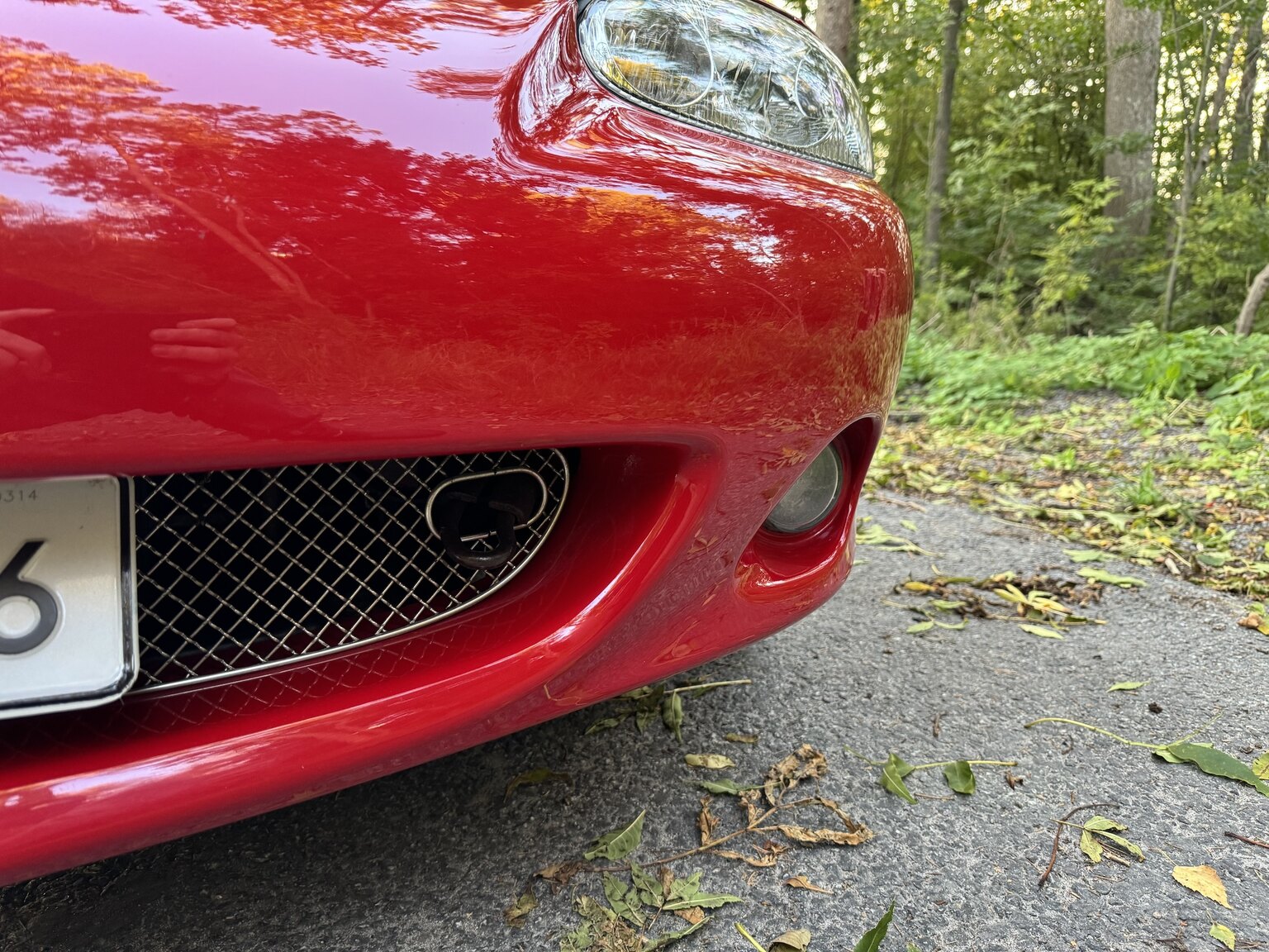 Exterior image of 2004 Mazda MX-5