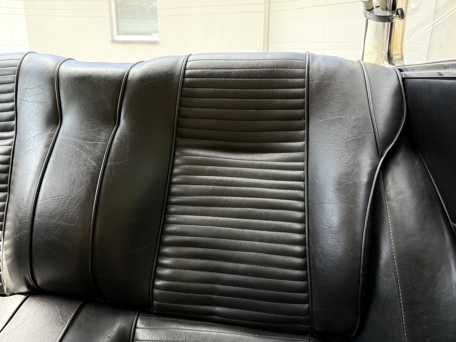 Interior image of 1974 Alfa Romeo GT 1600 Junior