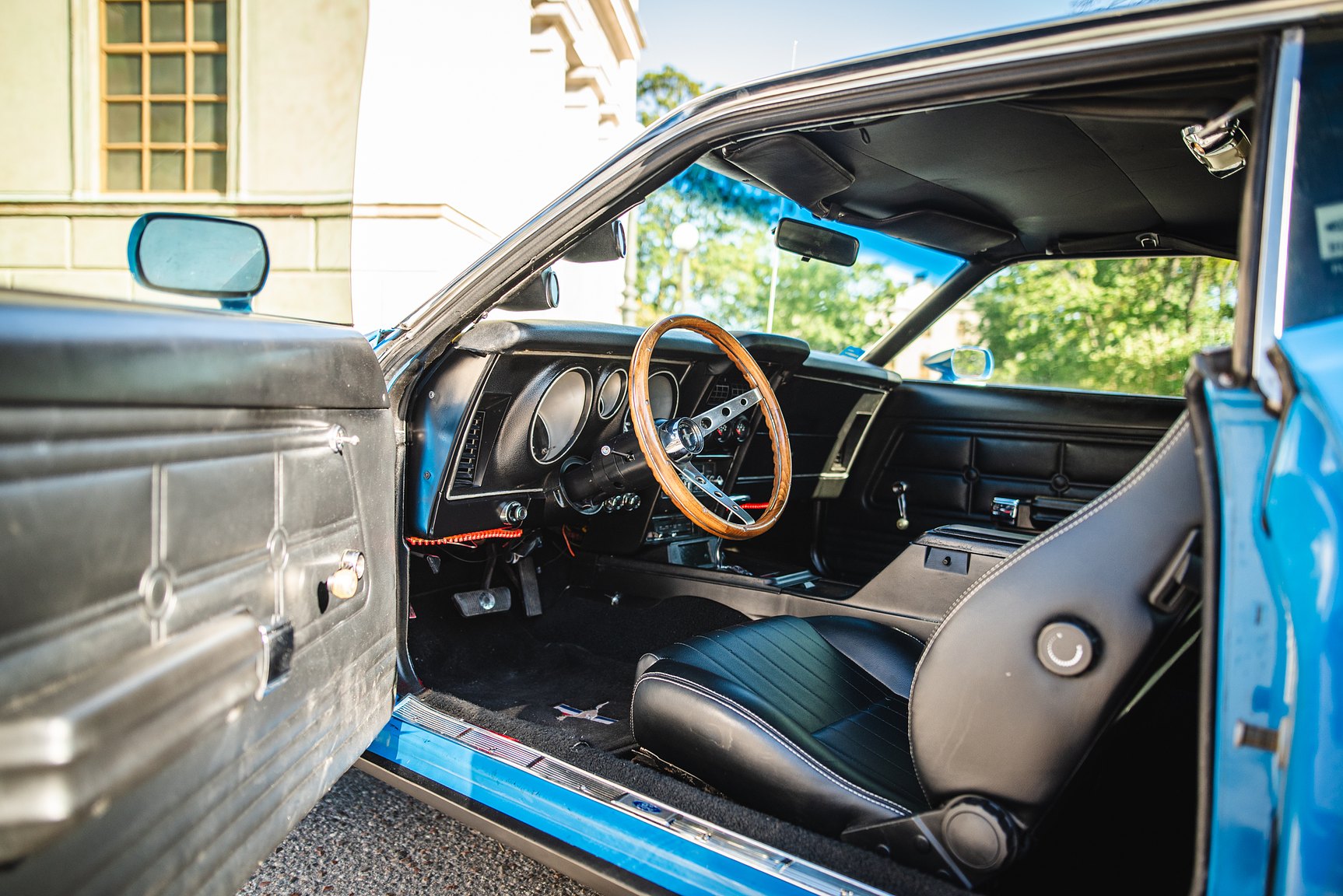 Interior image of 1971 Ford Mustang Mach 1