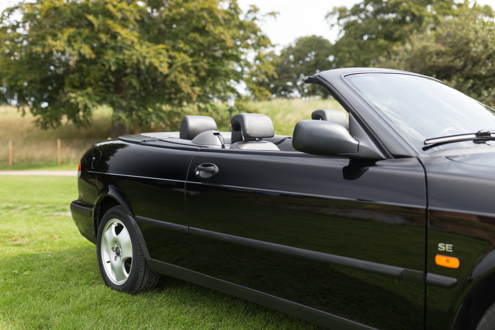 Exteriörbild på 1998 Saab 9-3 SE 2.0T Convertible