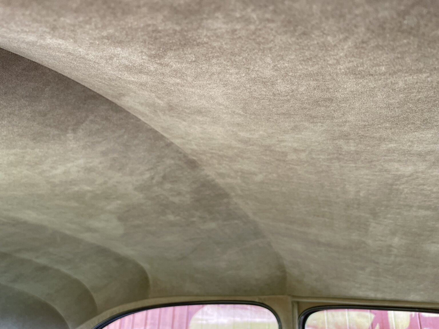 Interior image of 1940 Hudson Modell 40 Traveller Brougham 