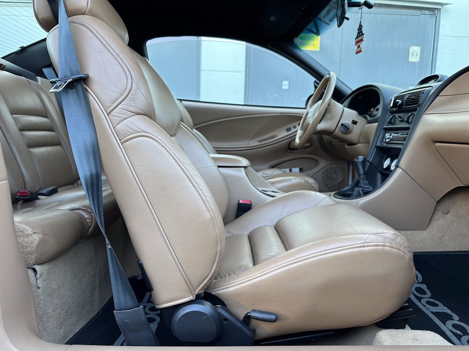 Interior image of 1997 Ford Mustang Saleen S-281 Cobra