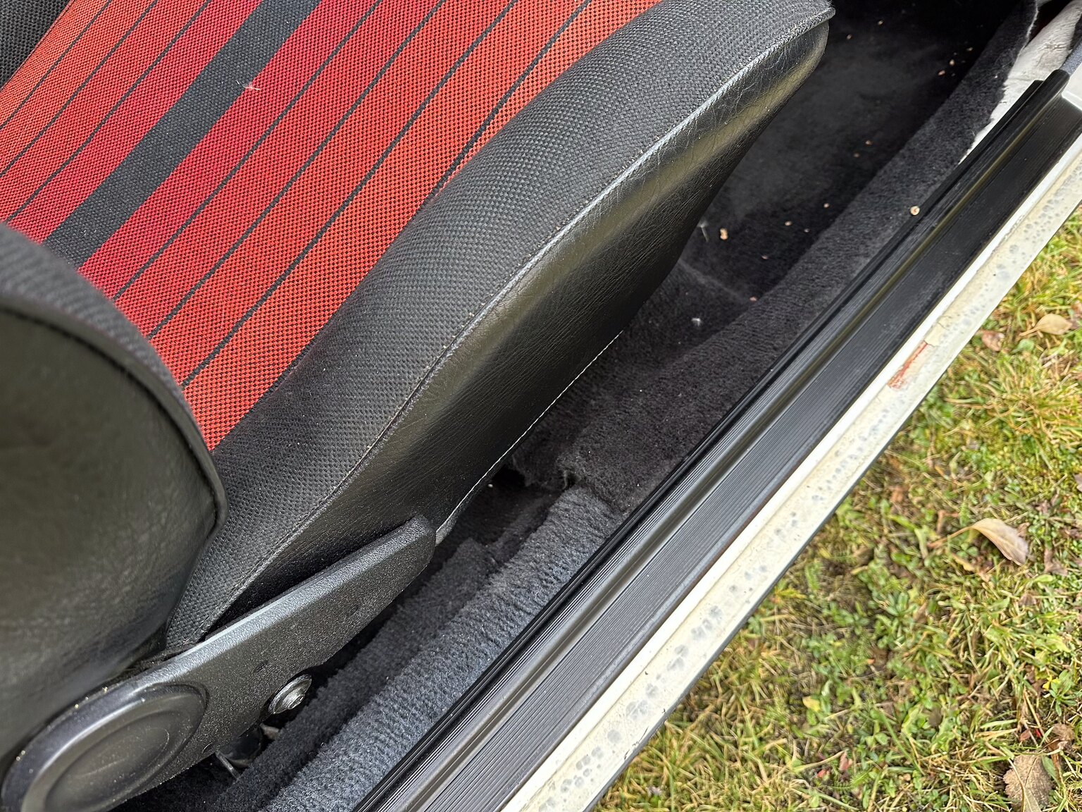 Interiörbild 1984 Volkswagen Golf GTI Special