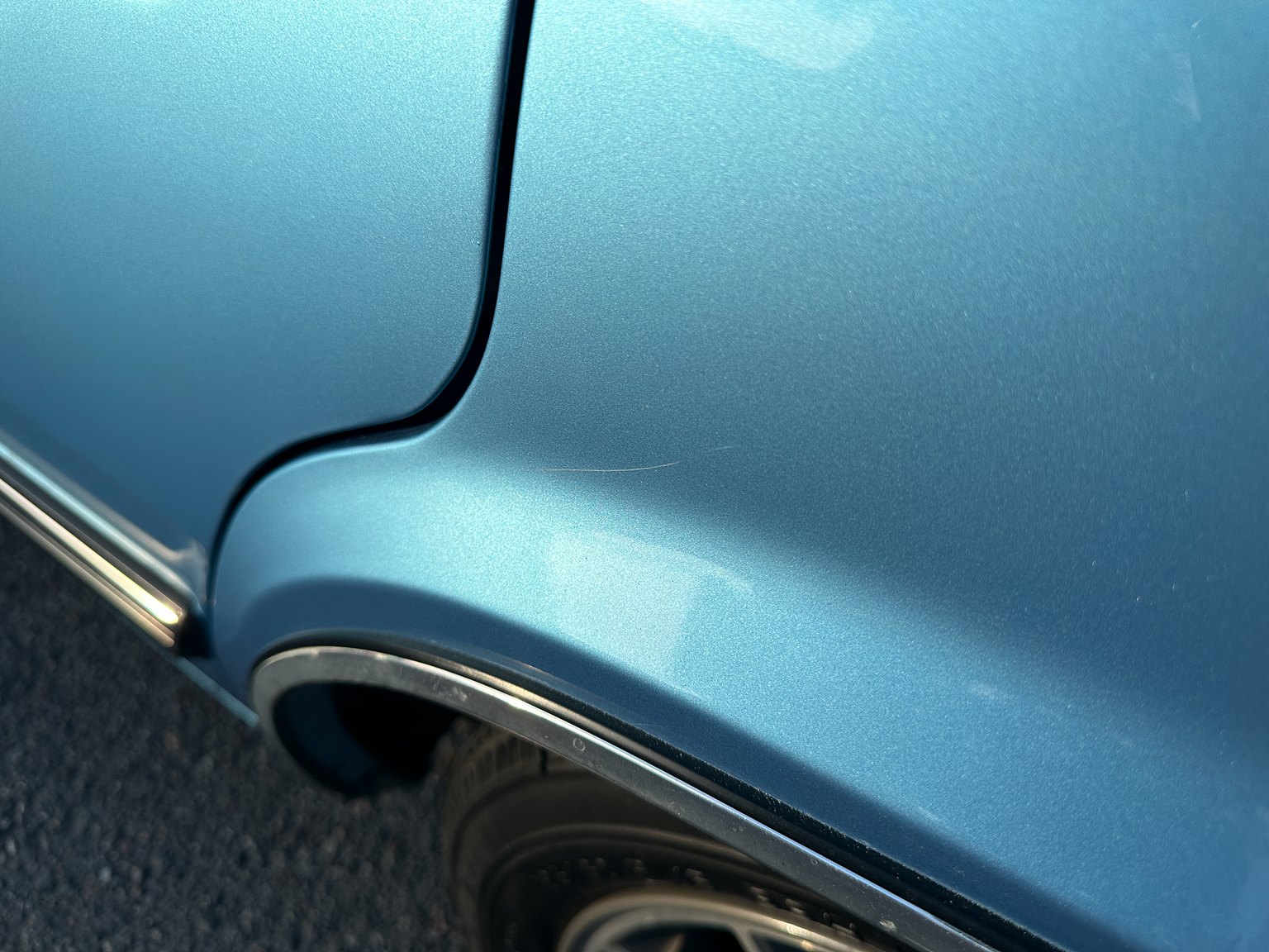 Exteriörbild på 1985 Volvo 760 GLE 2.8 V6 Automatisk