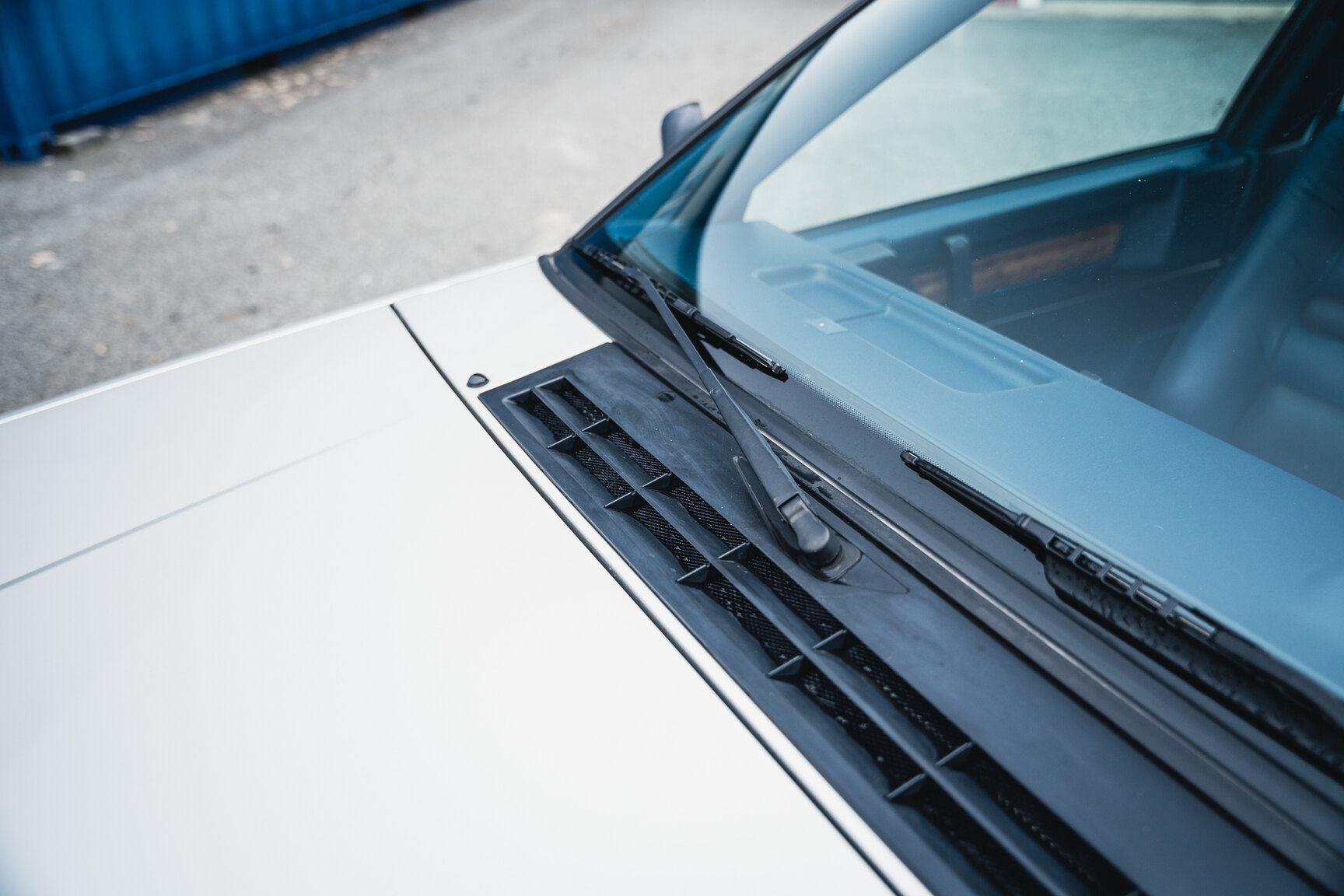 Exteriörbild på 1988 Volvo 780 Bertone Coupé