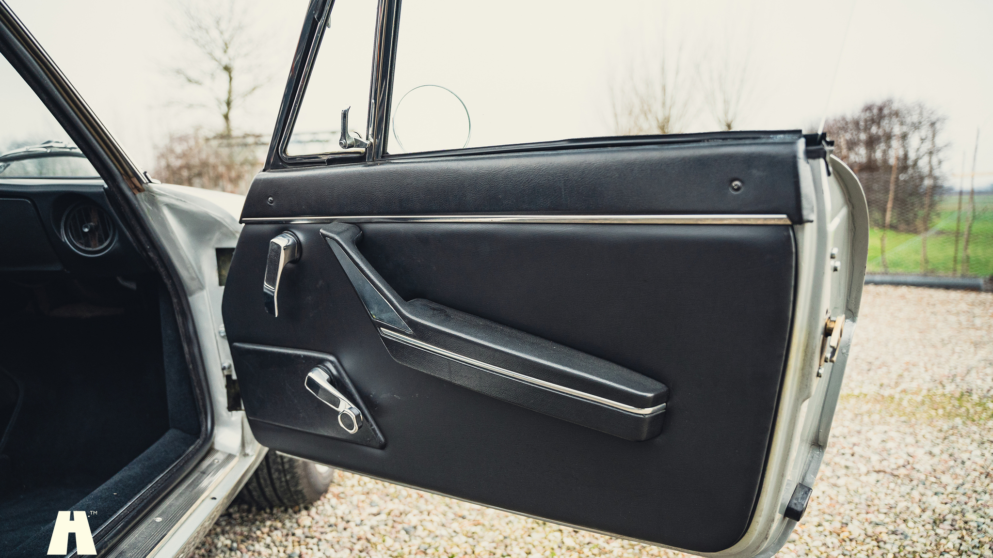 Interiörbild 1980 Alfa Romeo 2000 Spider