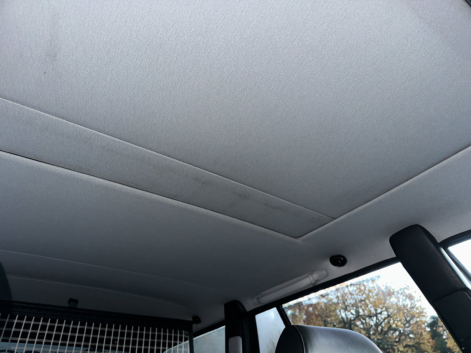 Interior image of 1996 MERCEDES-BENZ E 320 T