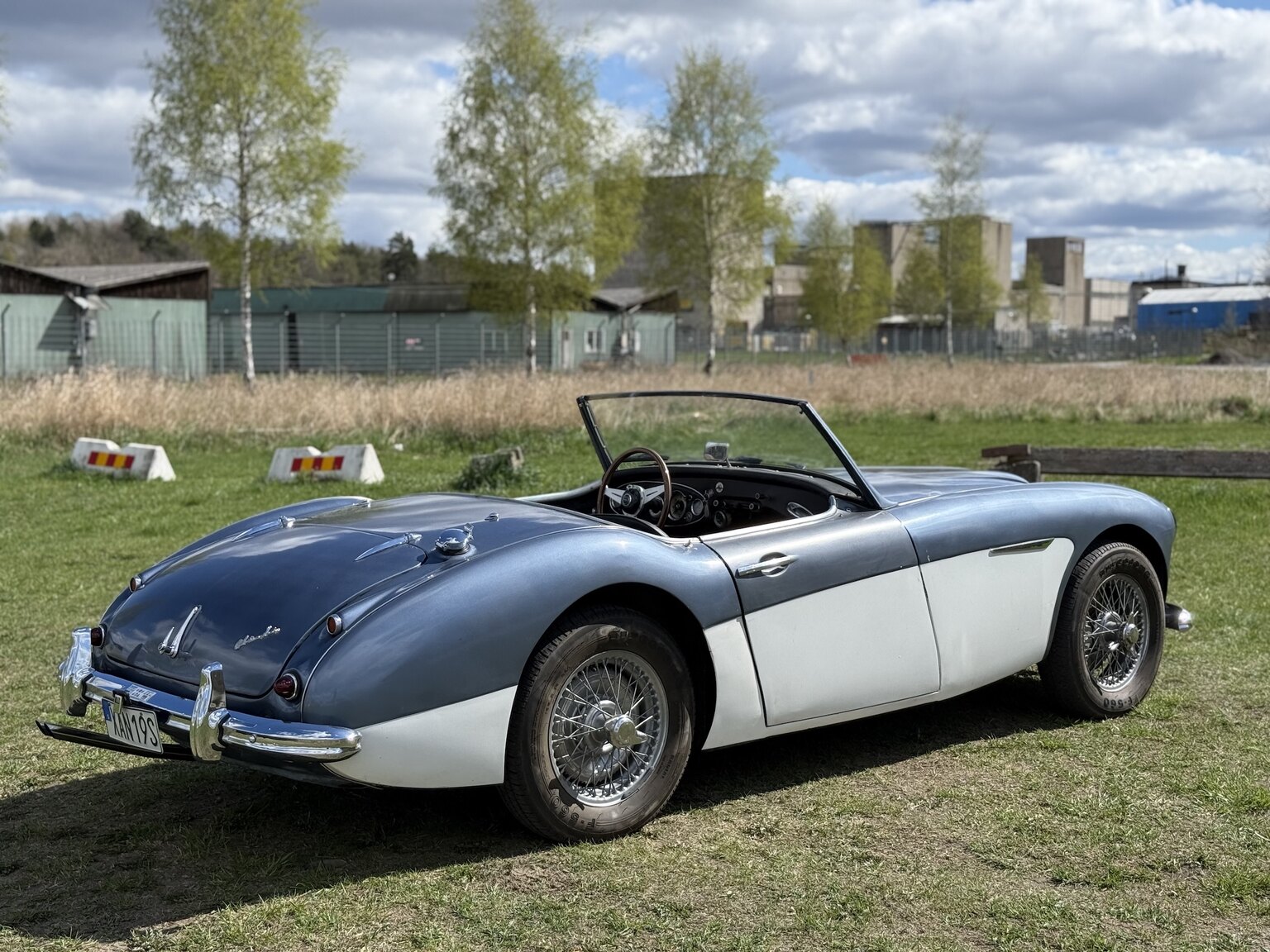 Exteriörbild på 1958 Austin-Healey 100-6