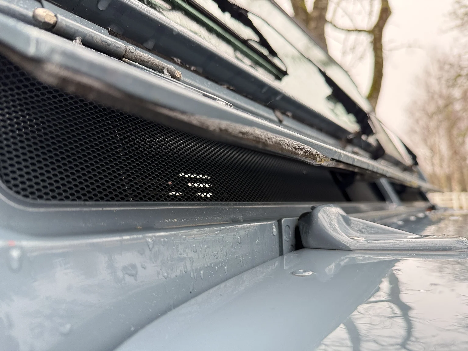 Exteriörbild på 2000 Land Rover Defender 110 C (34)