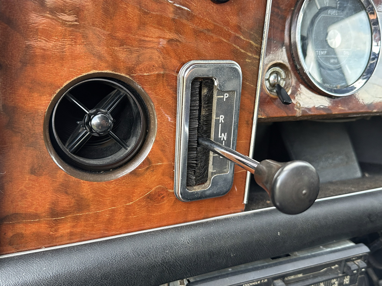Interior image of 1968 Wolseley 18/85 1.8 (8)