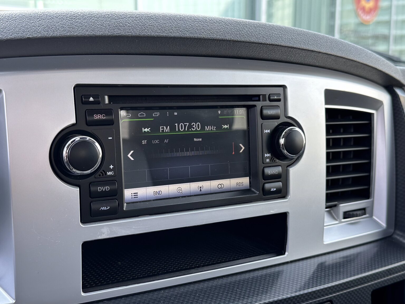Innenraumfoto von 2006 Dodge Ram SRT10