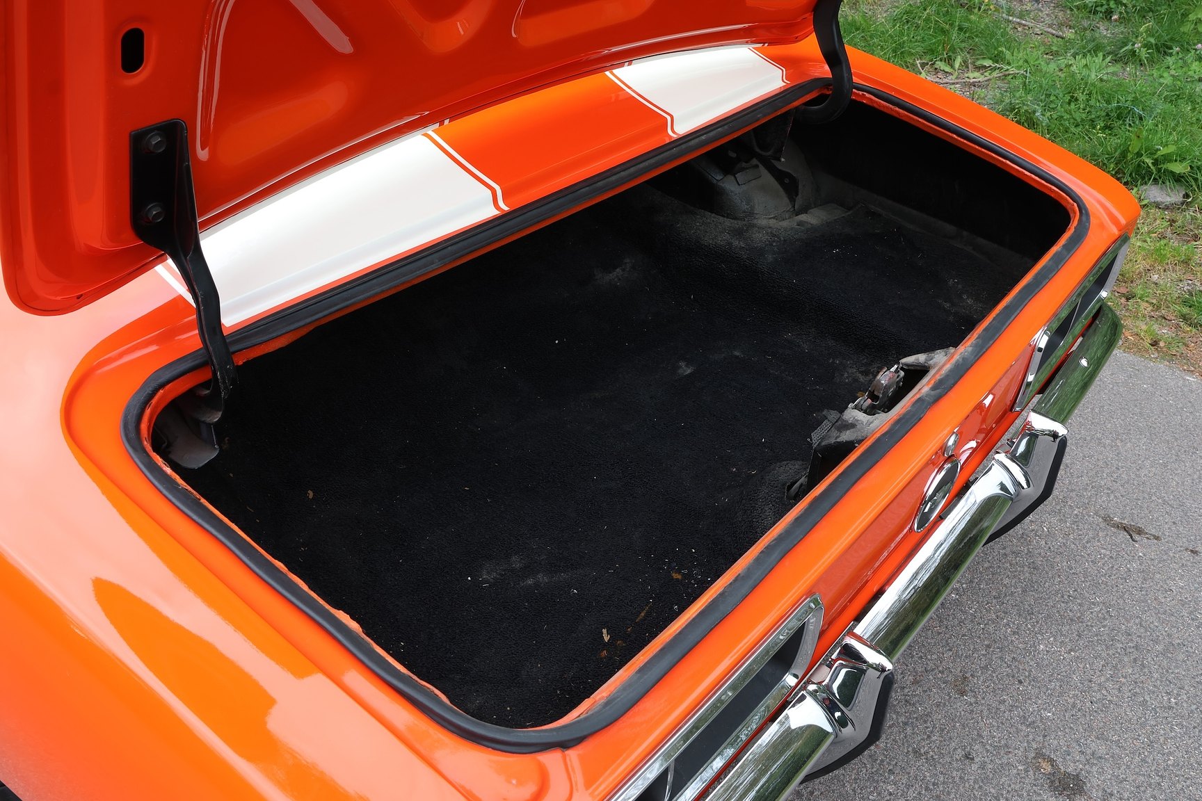 Innenraumfoto von 1968 Chevrolet Camaro Pro Touring (52)