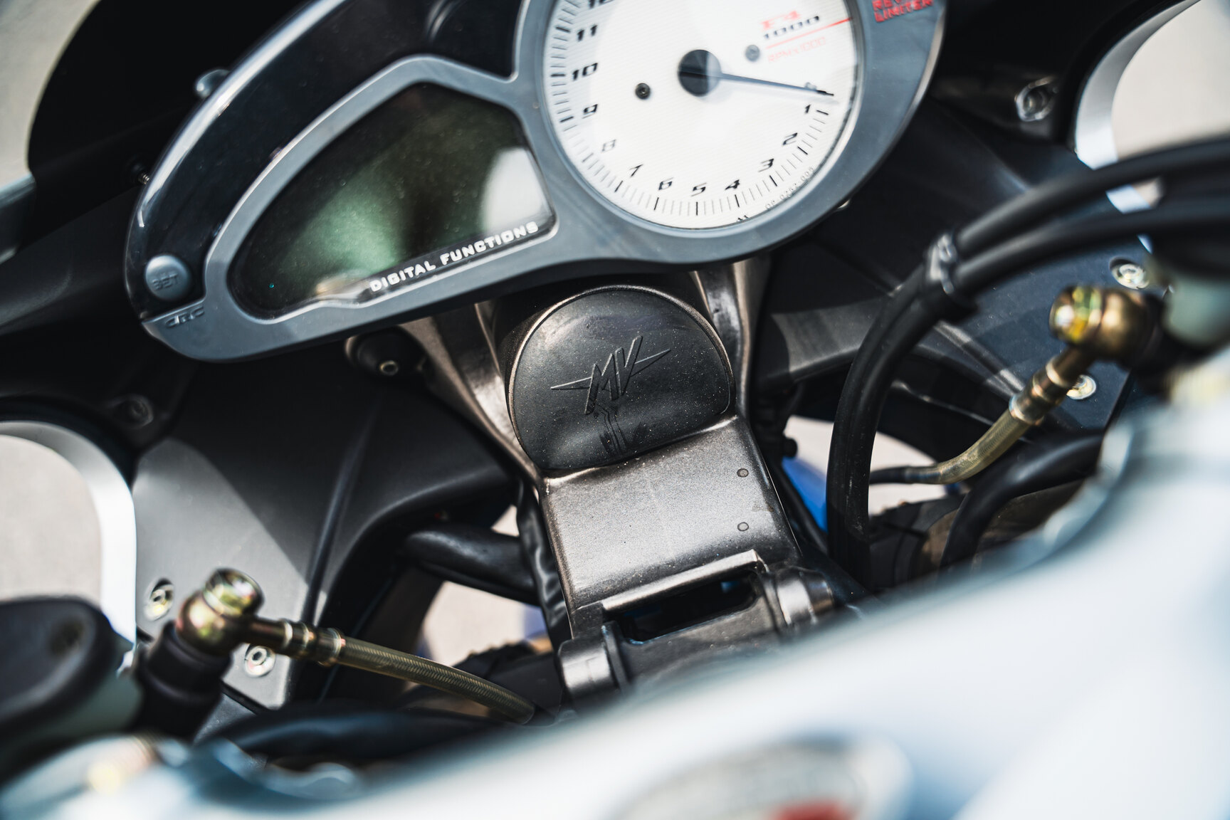 Exteriörbild på 2004 MV Agusta F4 1000S