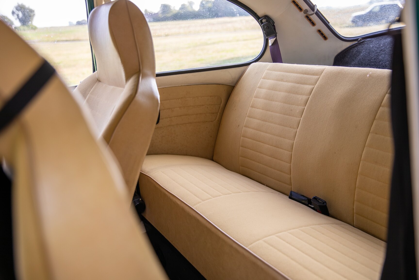 Innenraumfoto von 1975 Volkswagen 1303S Beetle