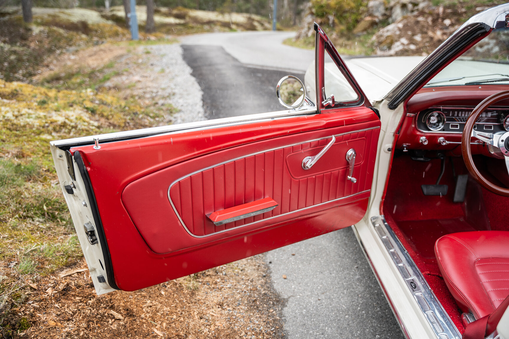 Innenraumfoto von 1965 Ford Mustang Cabriolet (8)