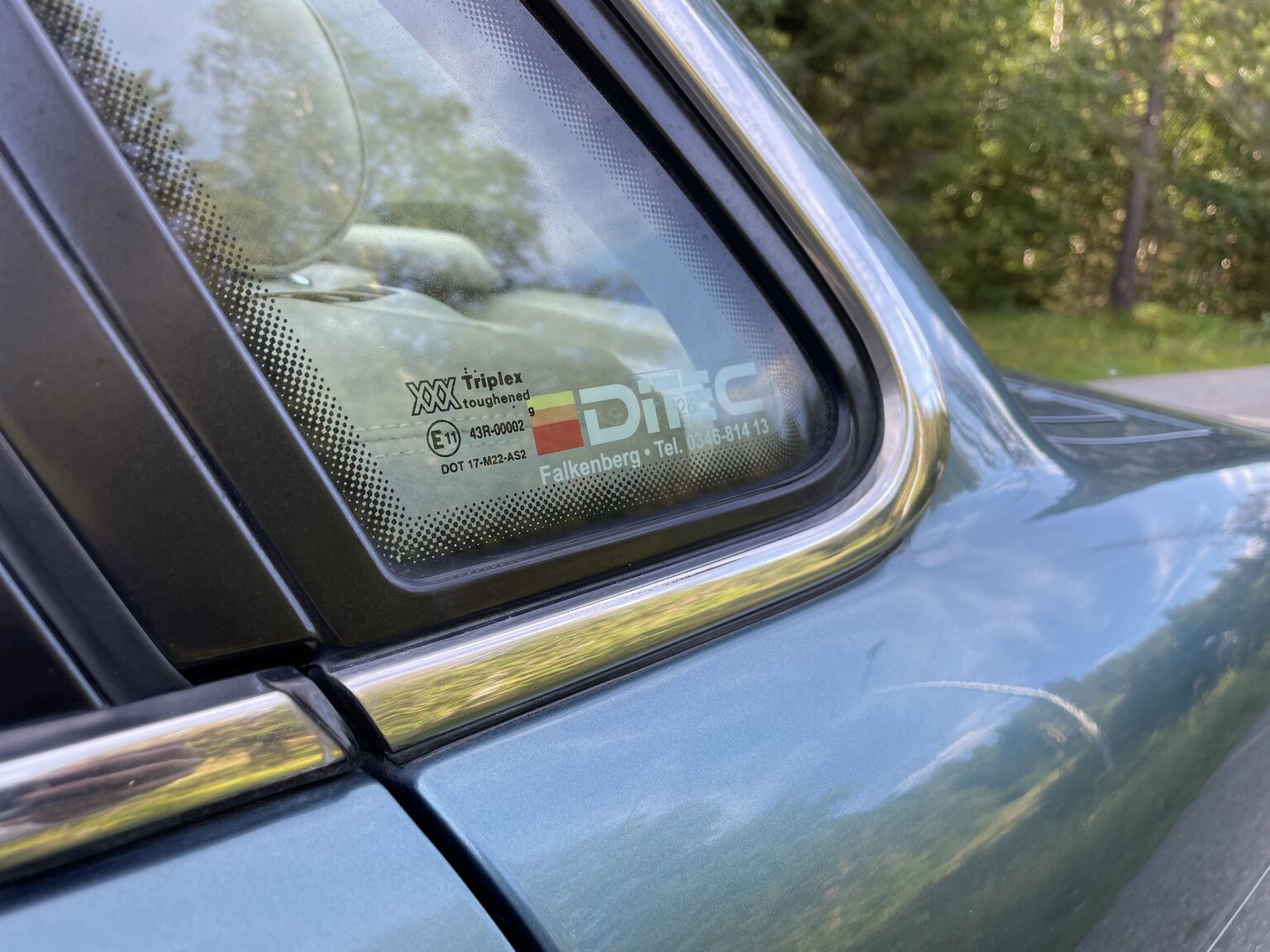 Aussenfoto 1998 Jaguar XJ8 Sovereign (6)