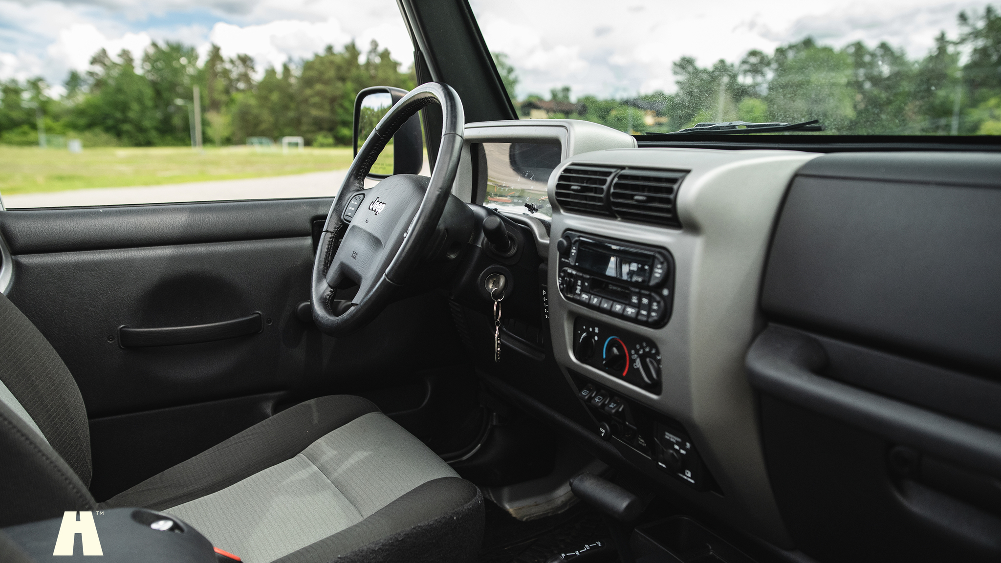 Innenraumfoto von 2006 Jeep Wrangler 4.0L Sahara 