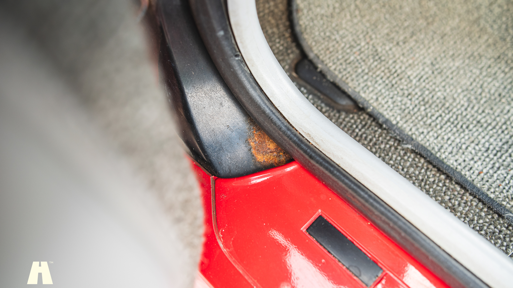 Innenraumfoto von 1985 Pontiac Fiero GT (70)