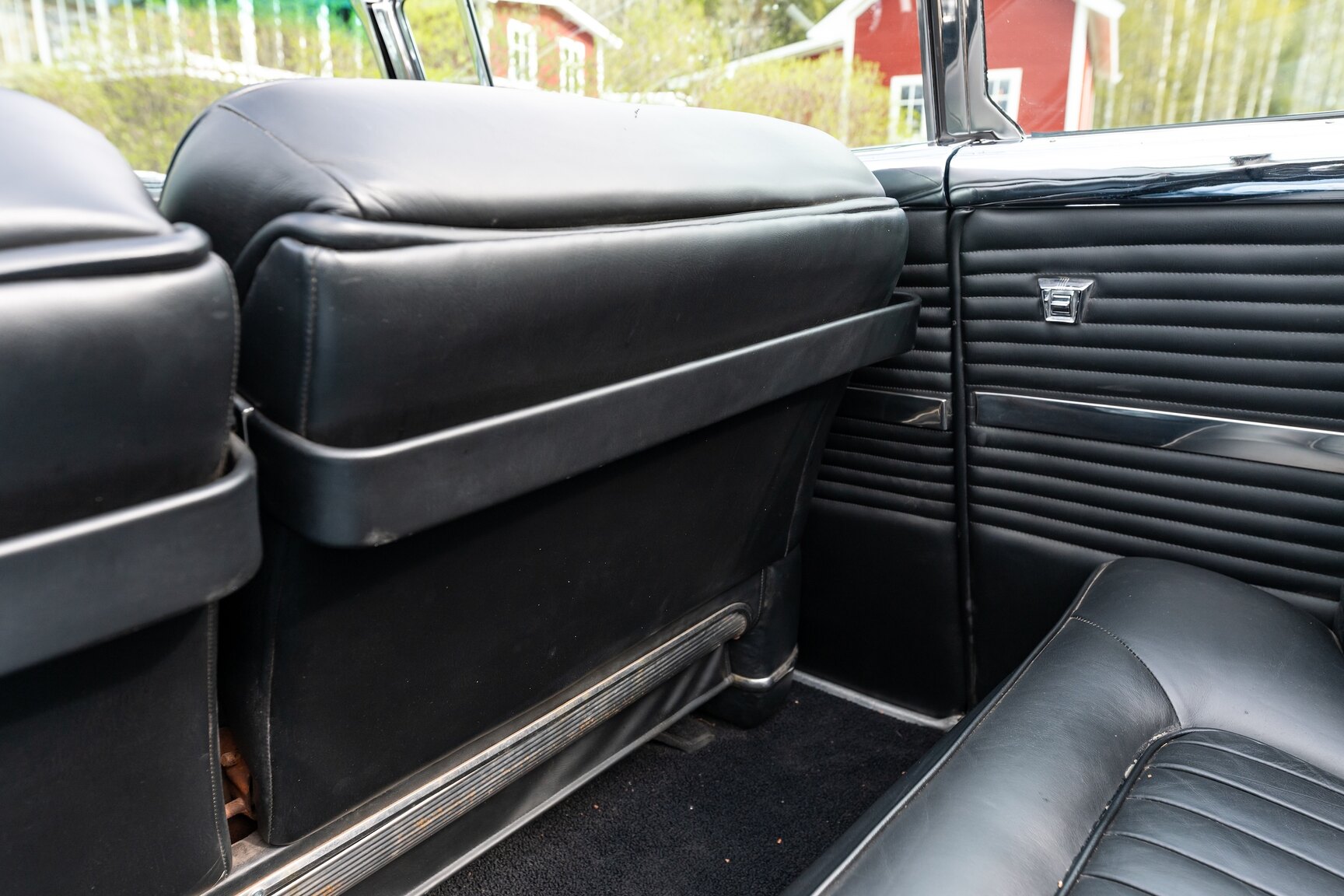 Interior image of 1955 Packard Caribbean Cabriolet  (30)