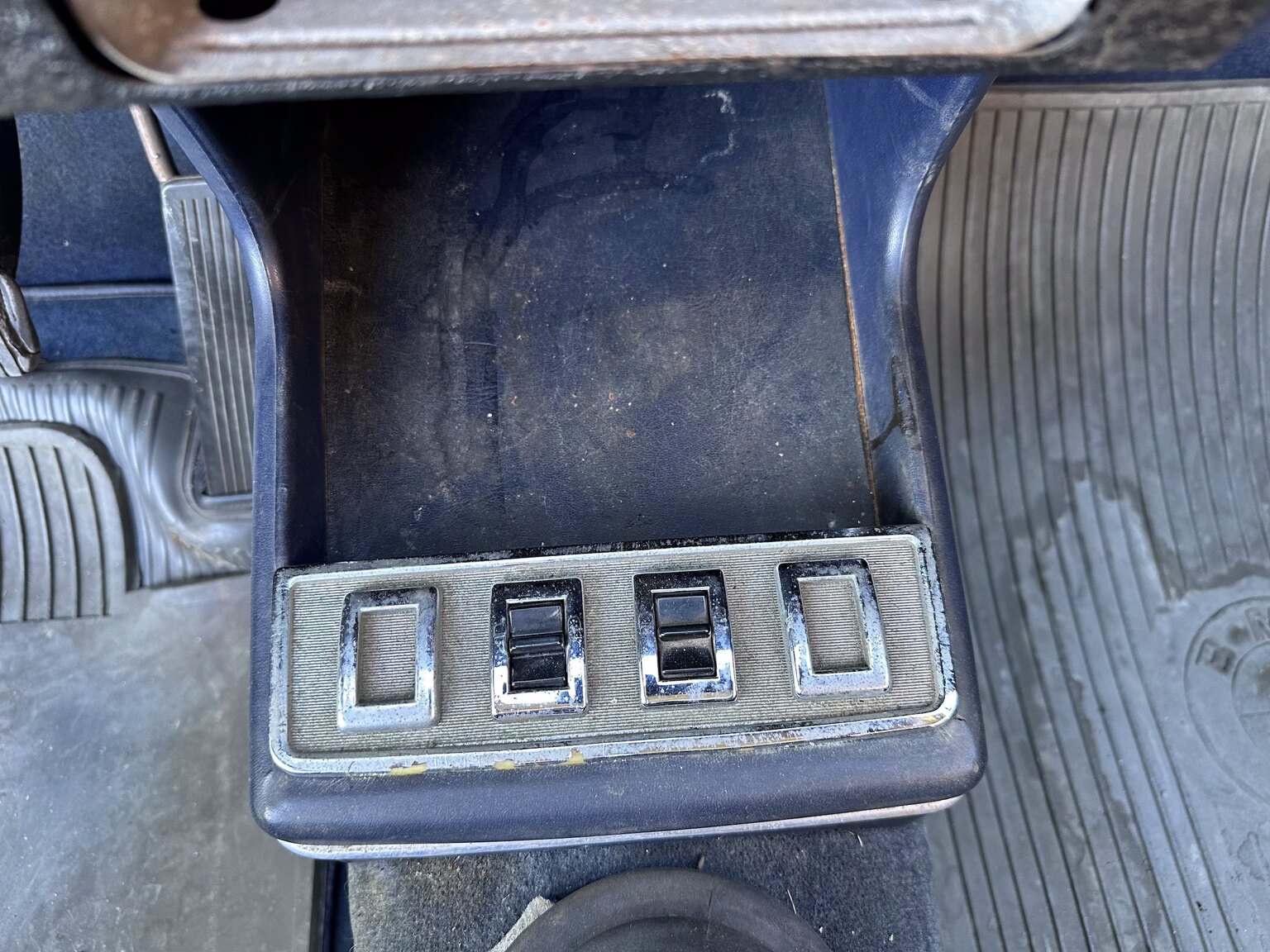 Interior image of 1968 BMW 2000 CS