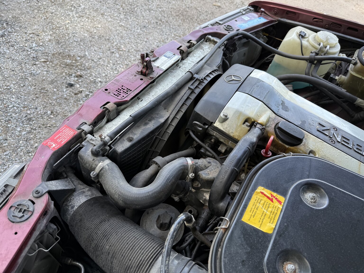 Image of 1991 Mercedes-Benz 300 E-24 mechanics