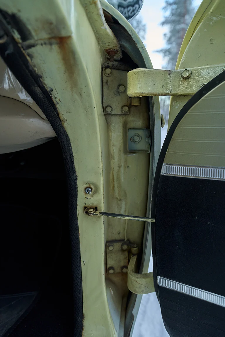 Interiörbild 1957 Dodge Royal (8)