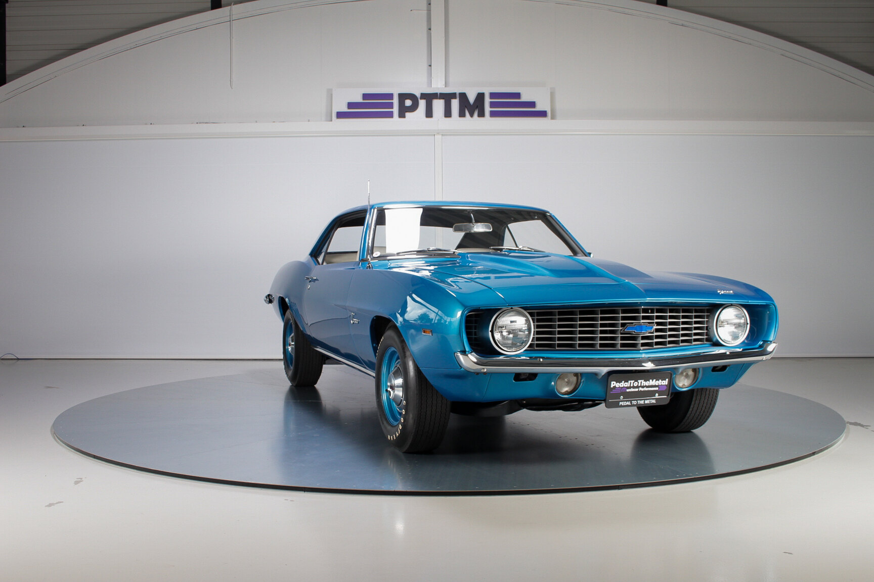 Exterior image of 1969 Chevrolet Camaro COPO TRIBUTE