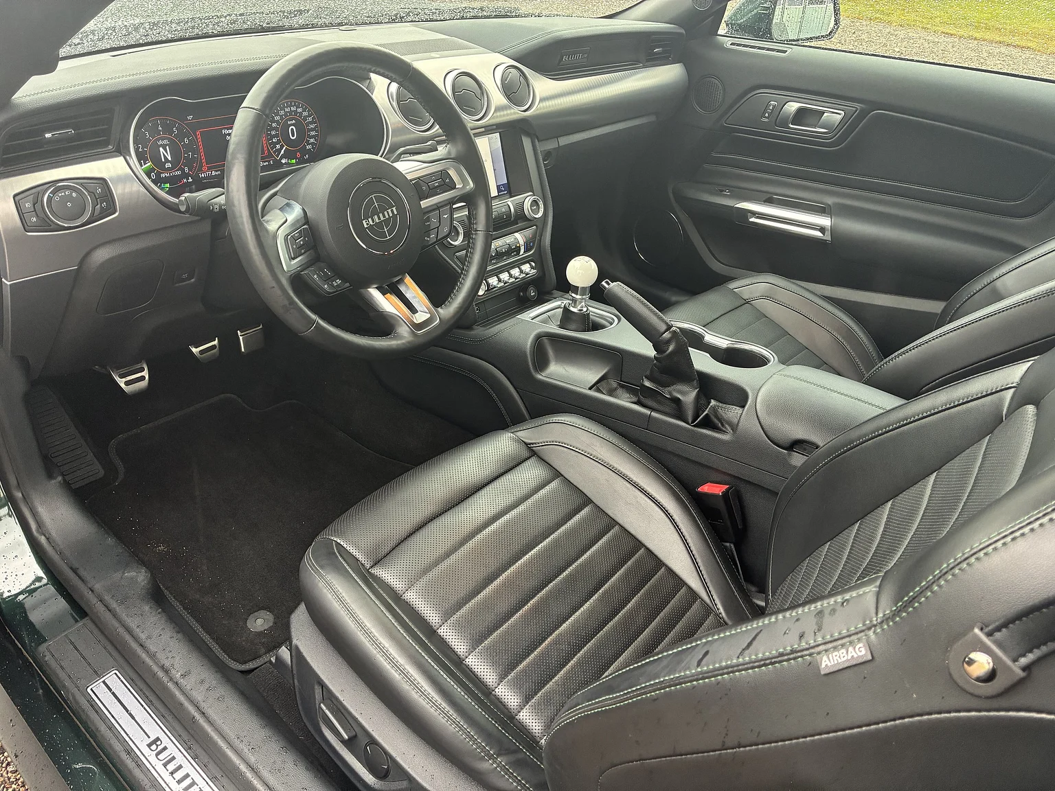Interiörbild 2020 Ford Mustang Bullit build no. L1749 (1)