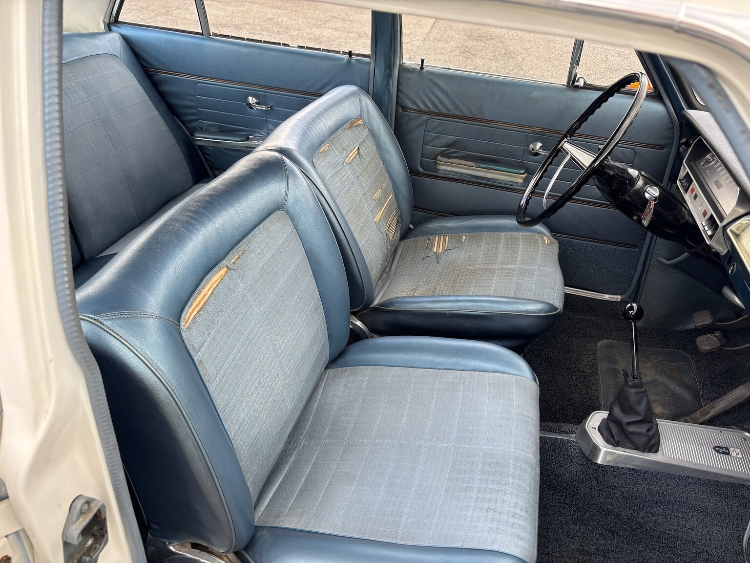 Innenraumfoto von 1965 Opel Record Deluxe