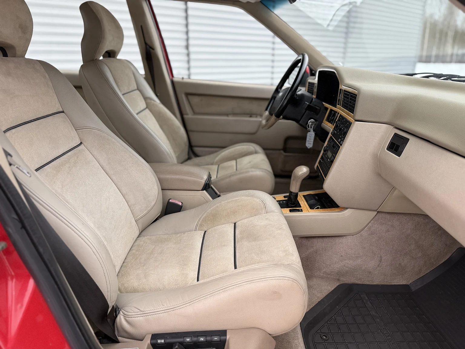 Innenraumfoto von 1996 Volvo 850R (42)