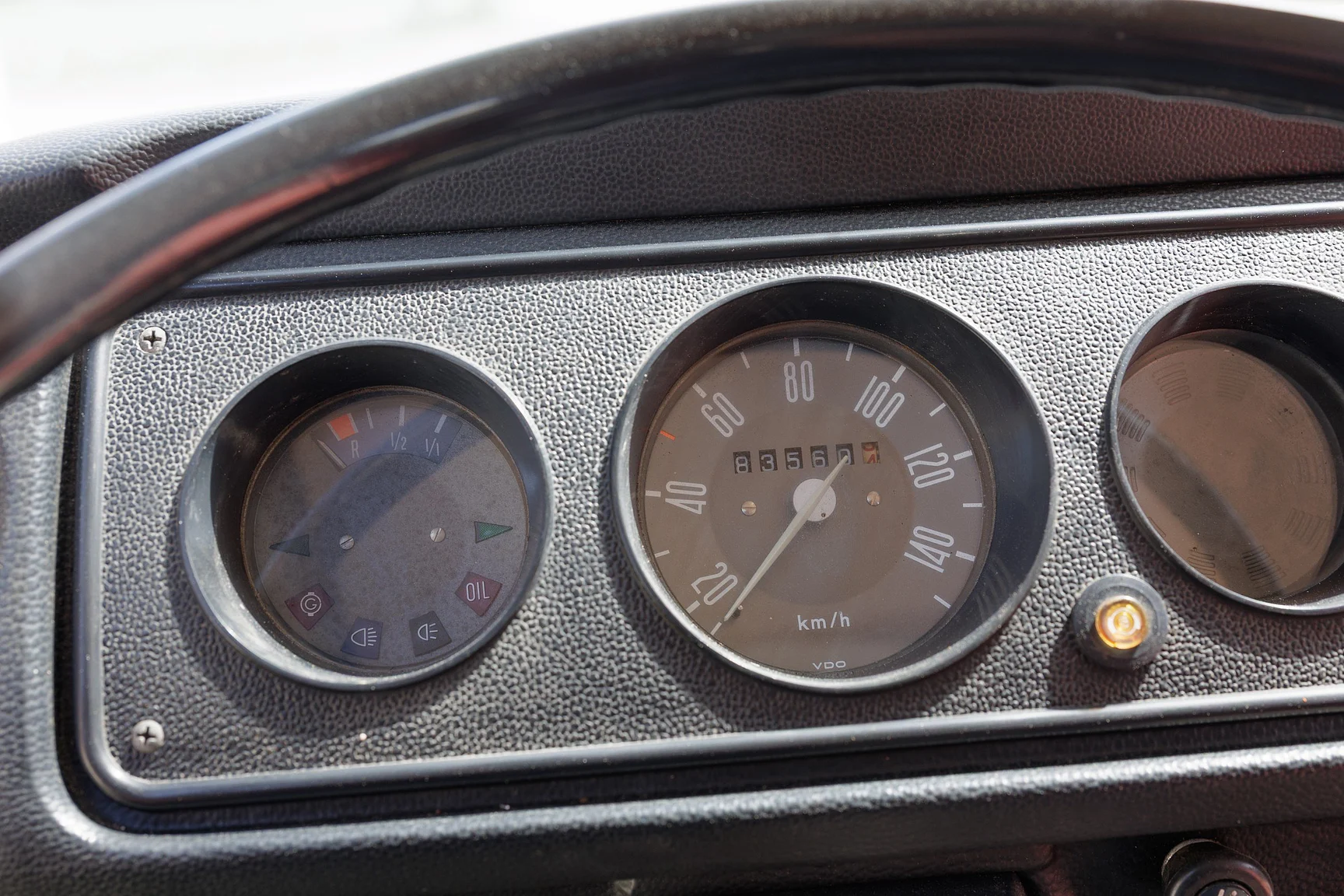 Interior image of 1973 Volkswagen Typ 2 Transporter T2 (26)