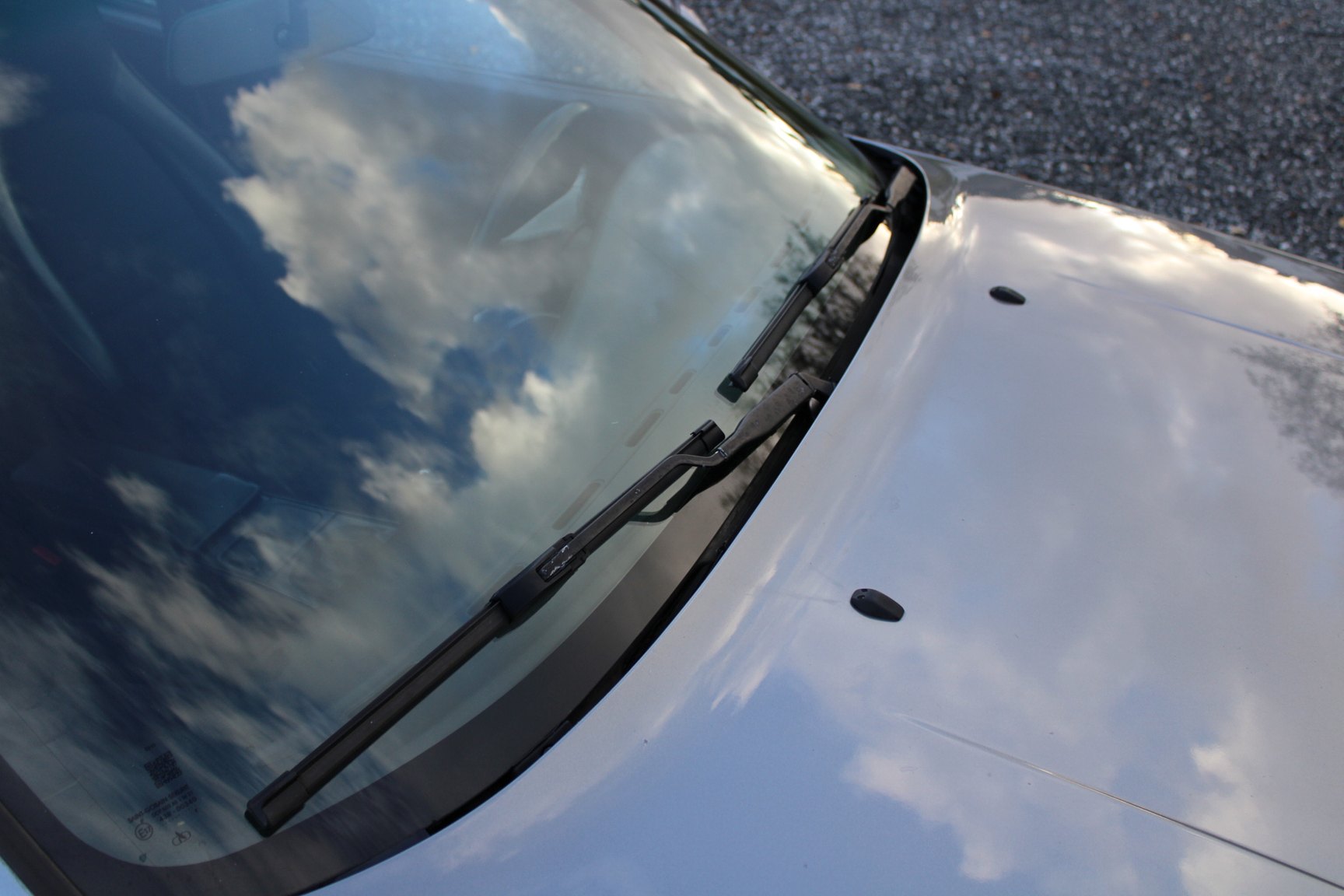 Exterior image of 1991 PORSCHE 944 S2