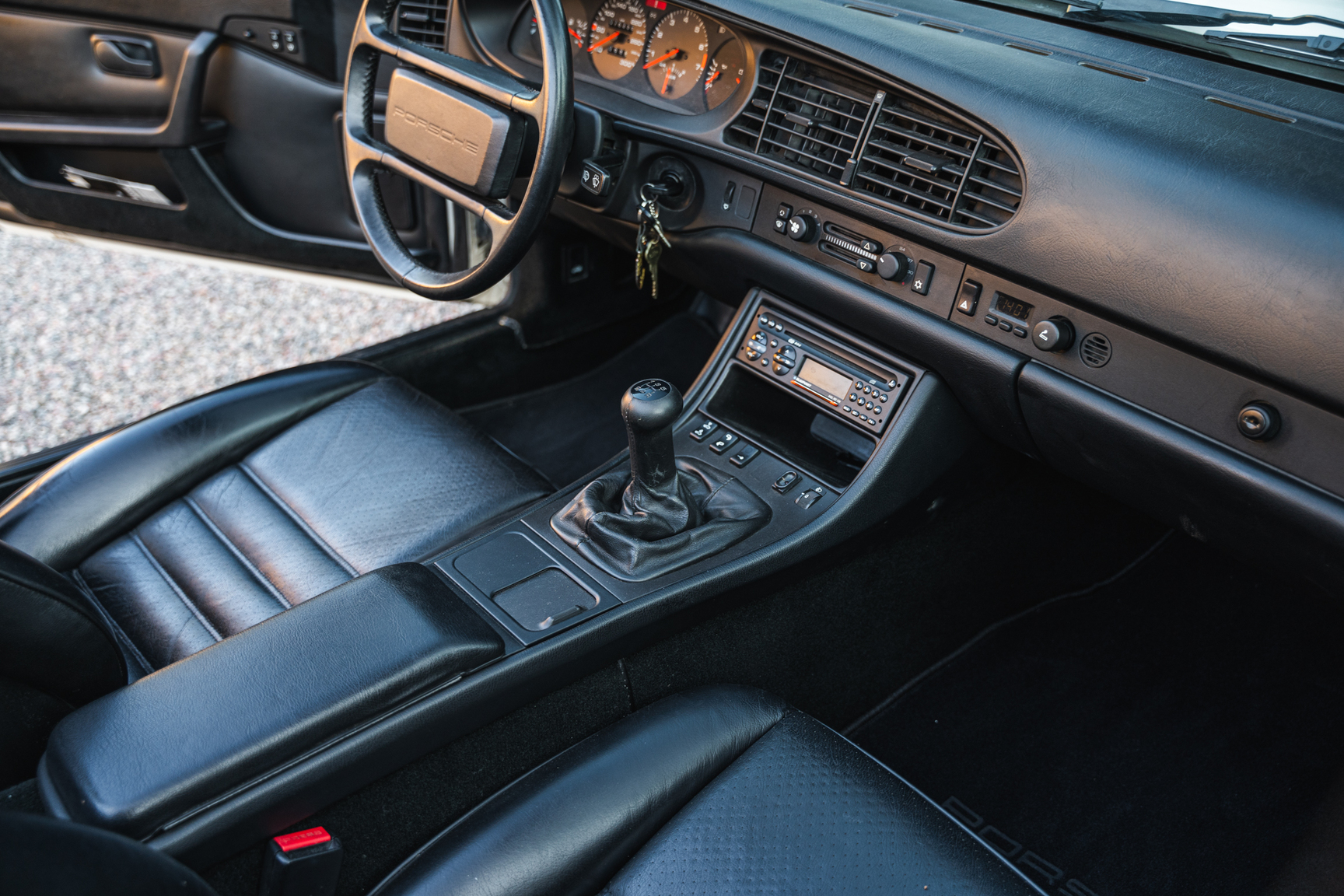 Innenraumfoto von 1991 Porsche 944 Turbo Cabriolet