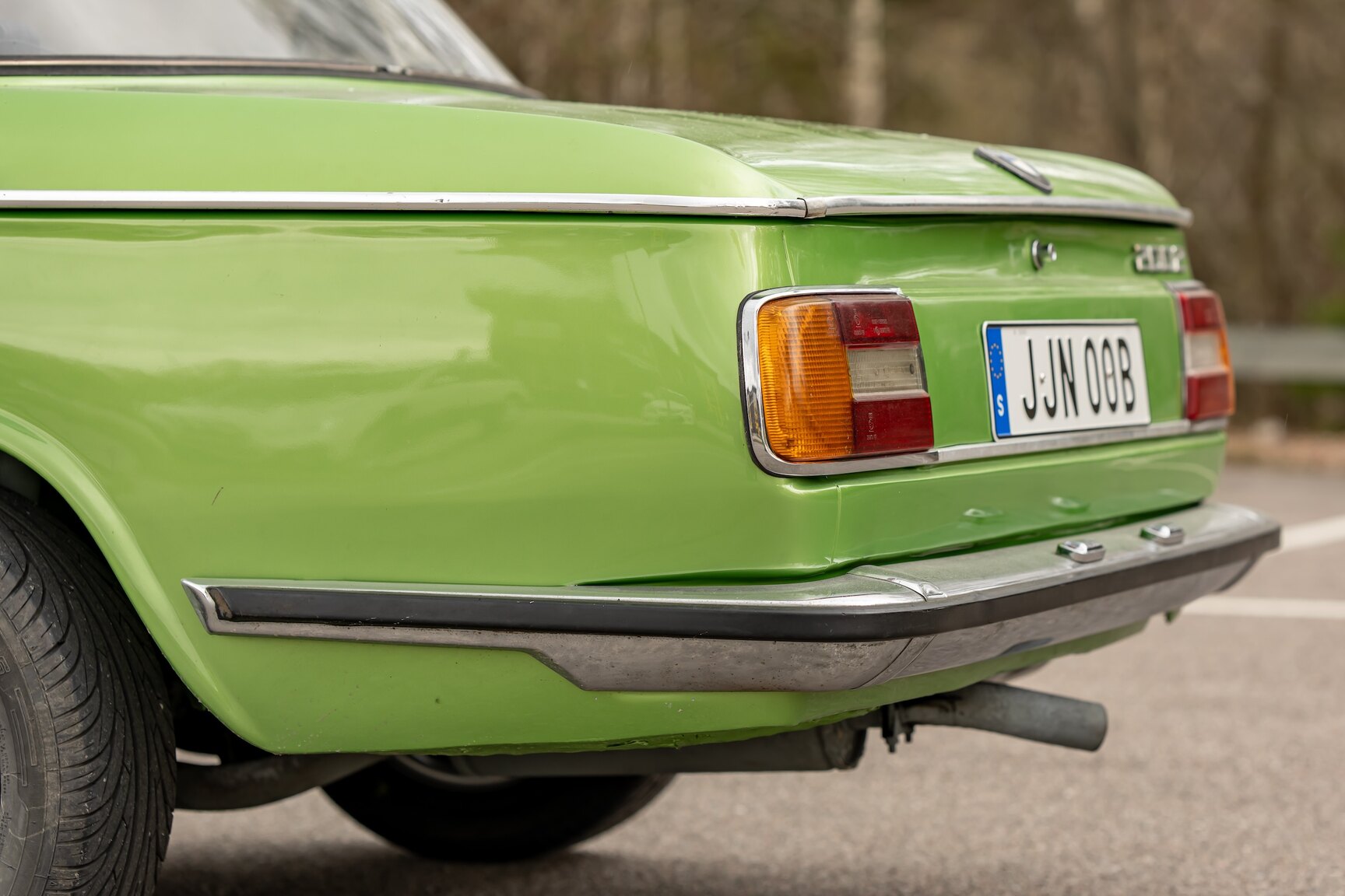 Exteriörbild på 1975 BMW 2002