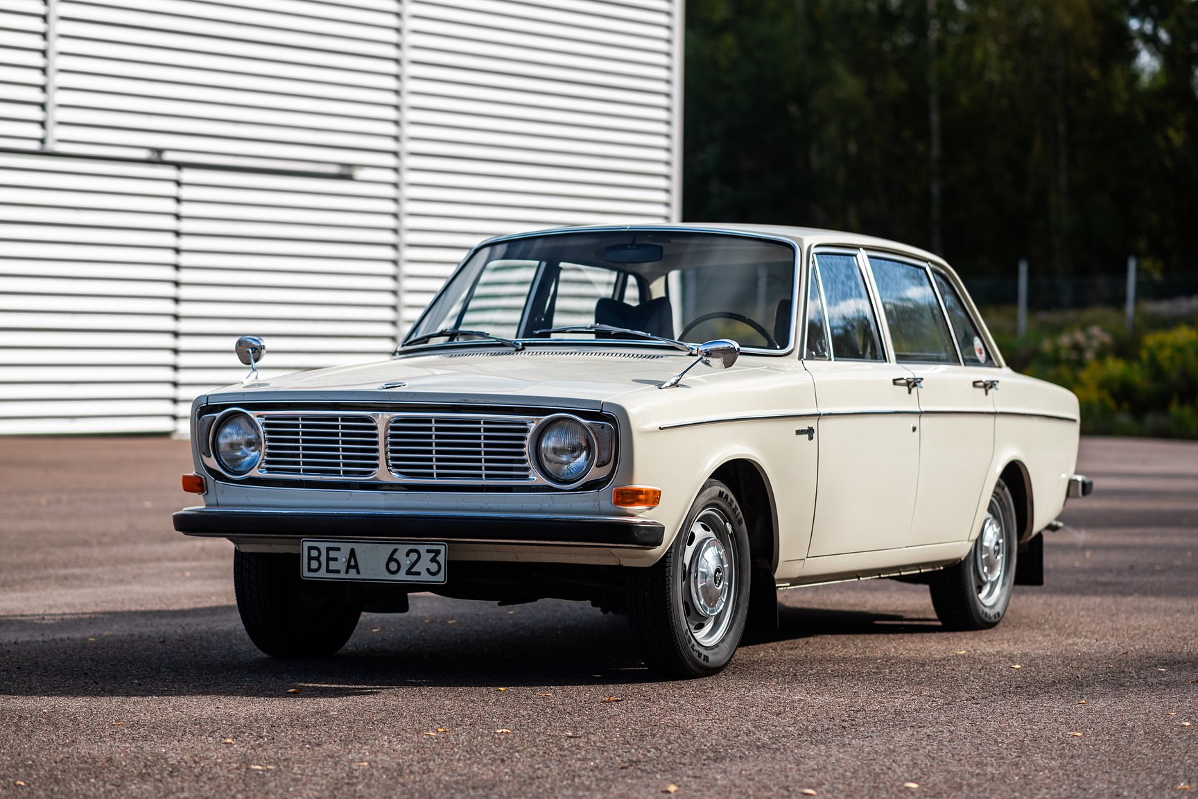 Exteriörbild på 1967 Volvo 144 1.8 