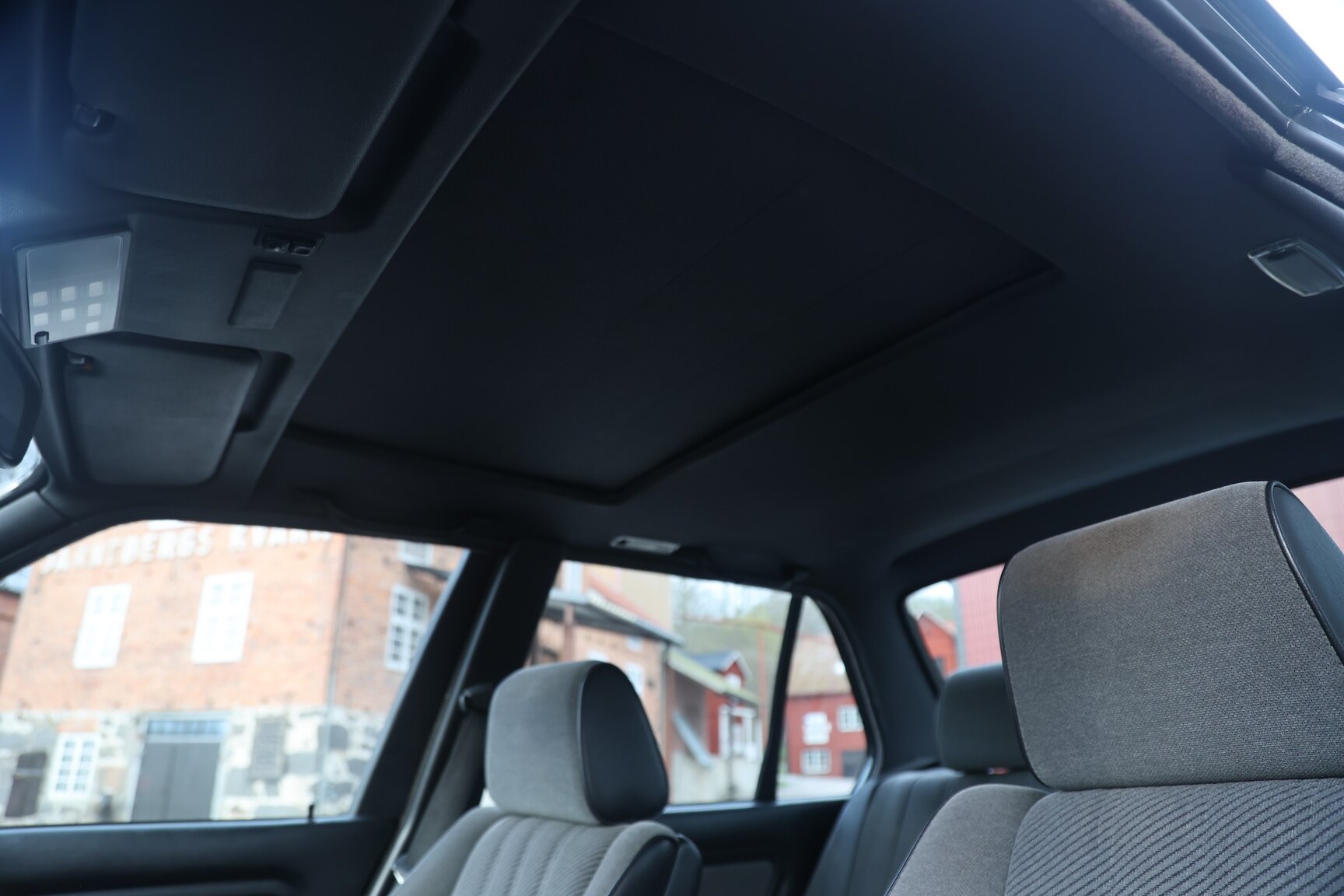 Innenraumfoto von 1989 BMW 325i