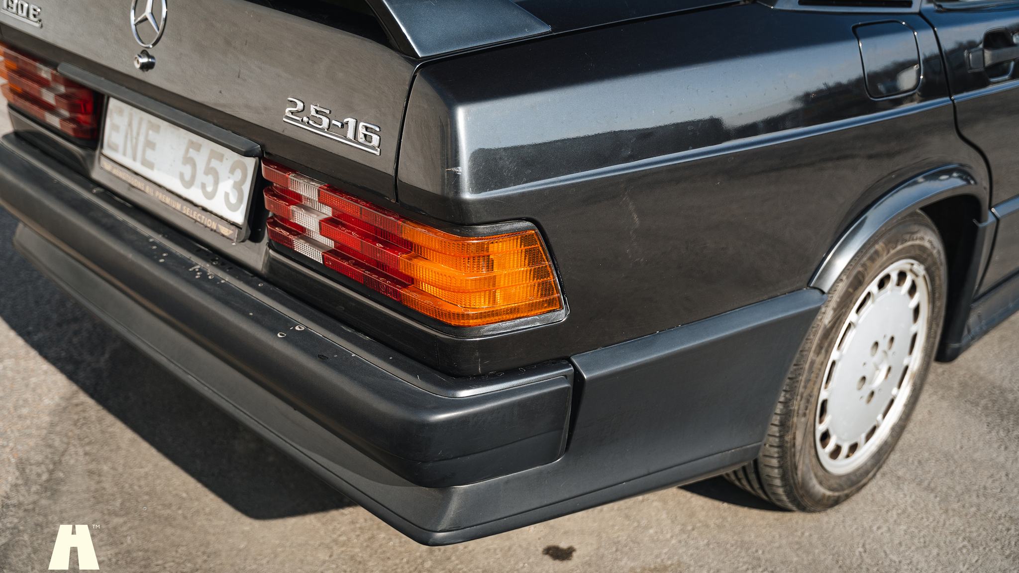 Aussenfoto 1992 Mercedes-Benz 190E 2.5-16 Cosworth